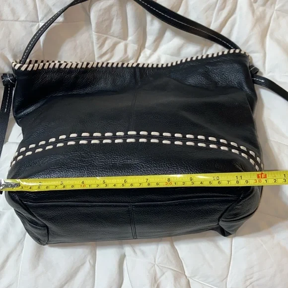 Nwot Cole Haan Brynn Leather hobo Tote Purse Handbag